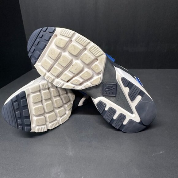 Nike Air Huarache City Woman's Size 10.5 - Picture 9 of 15